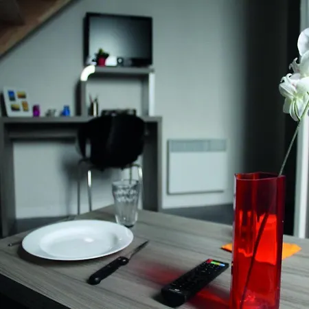 欧米茄简单套房公寓