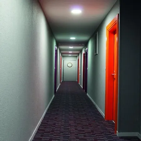 欧米茄简单套房公寓 鲁昂