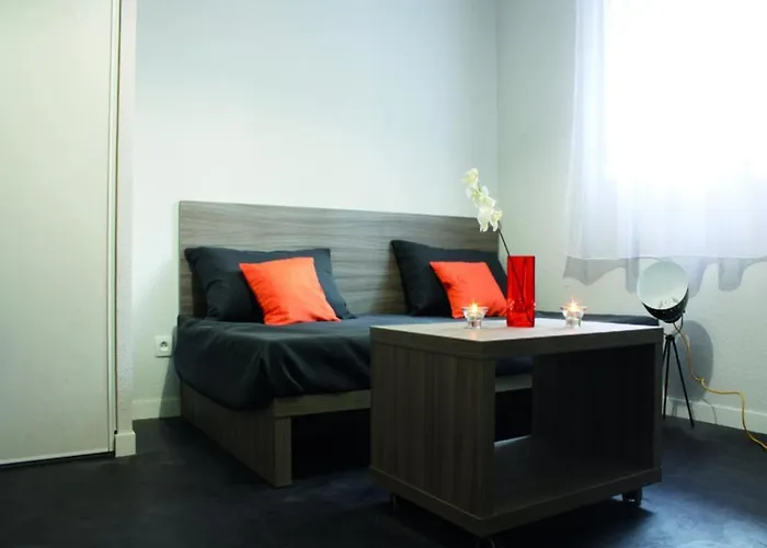 Apartment Uxco Omega